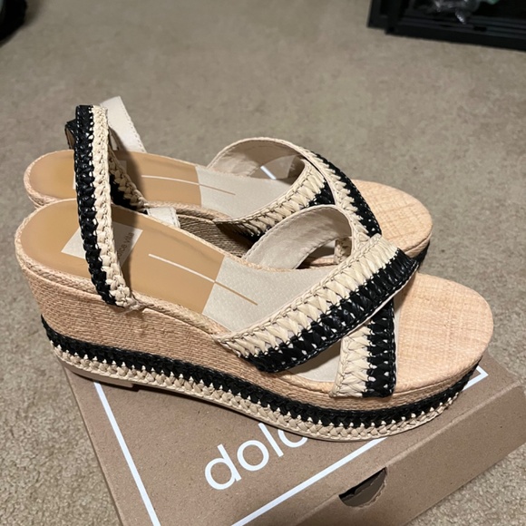 Dolce Vita Tallis Sandal Size 8 - Picture 2 of 3